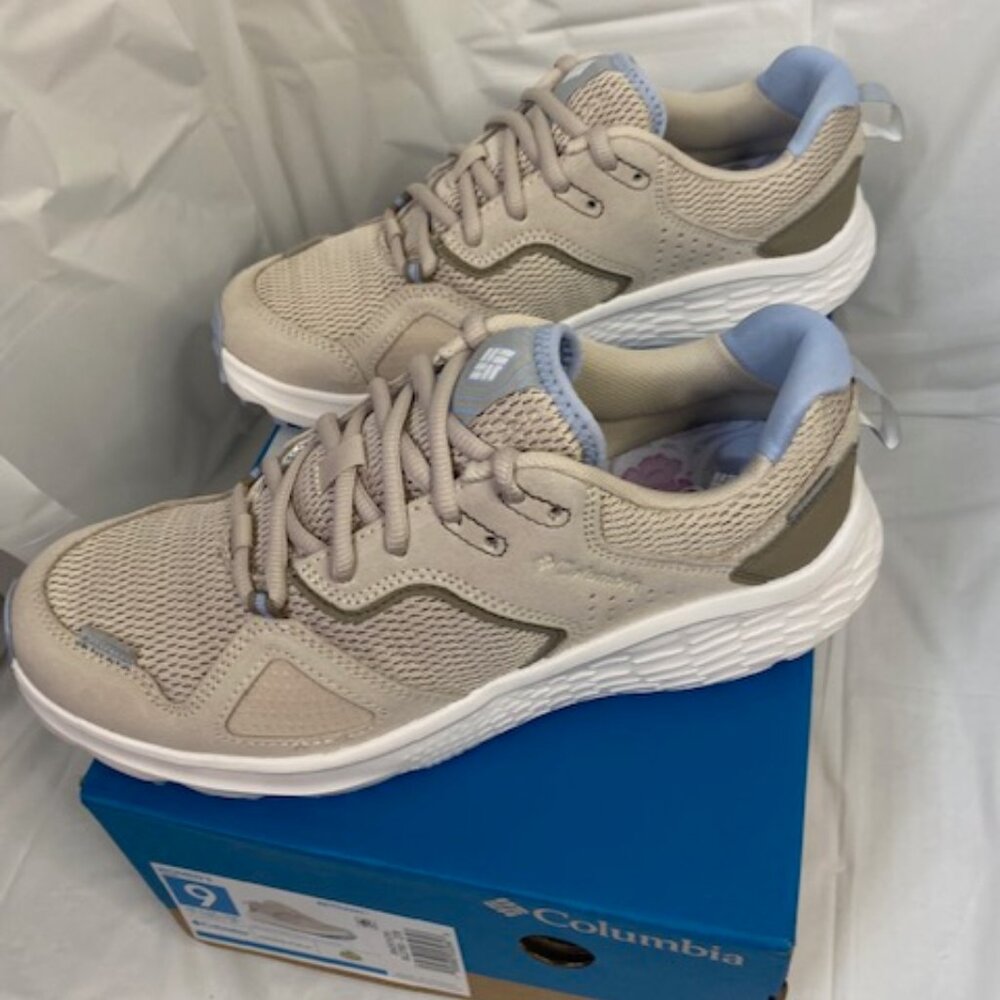 Columbia Women's Bethany Hiking shoe in a light stone/beige color, size 9 (NEW) - Picture 5 of 8